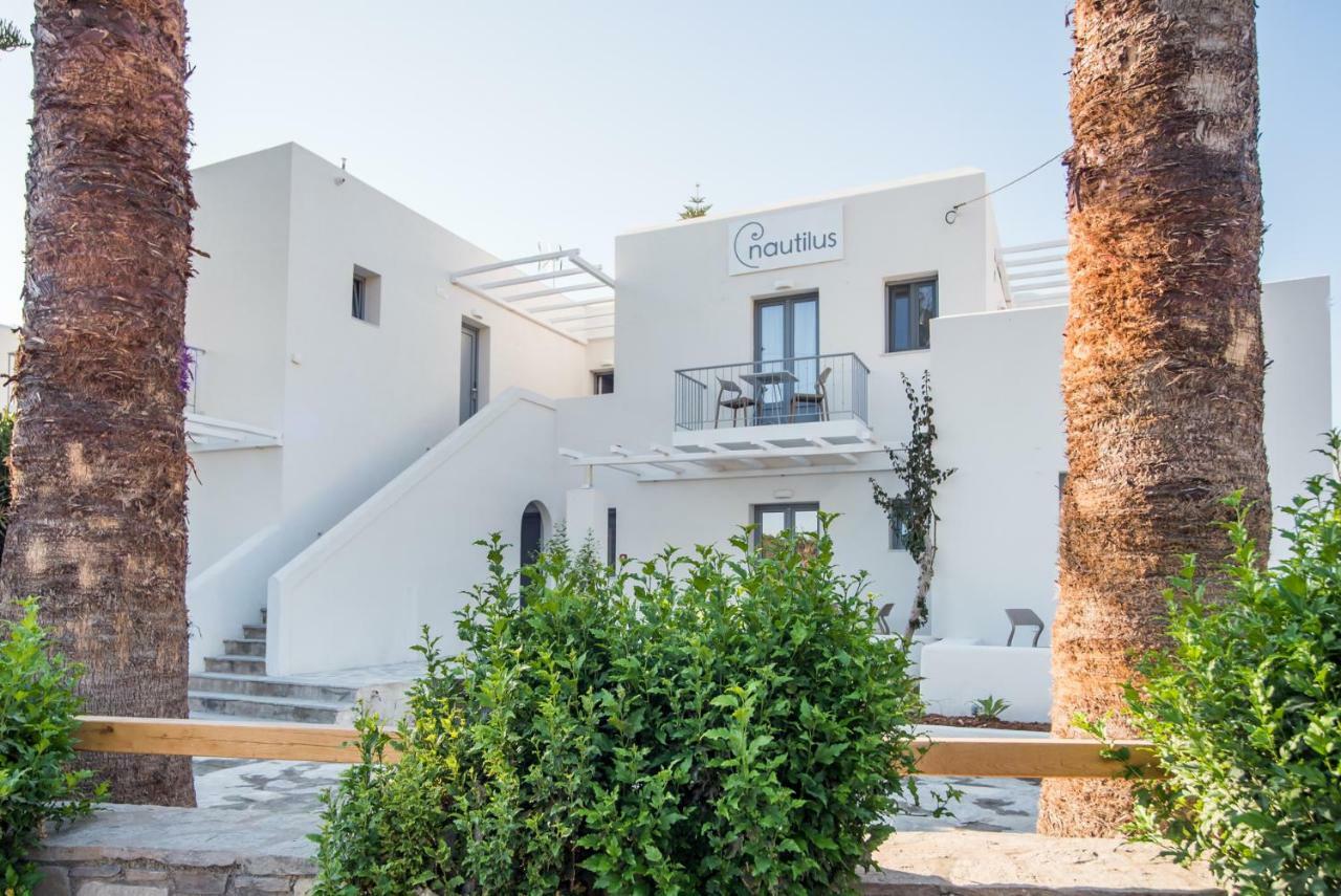 Nautilus Apartments-Suites Páros Exteriör bild