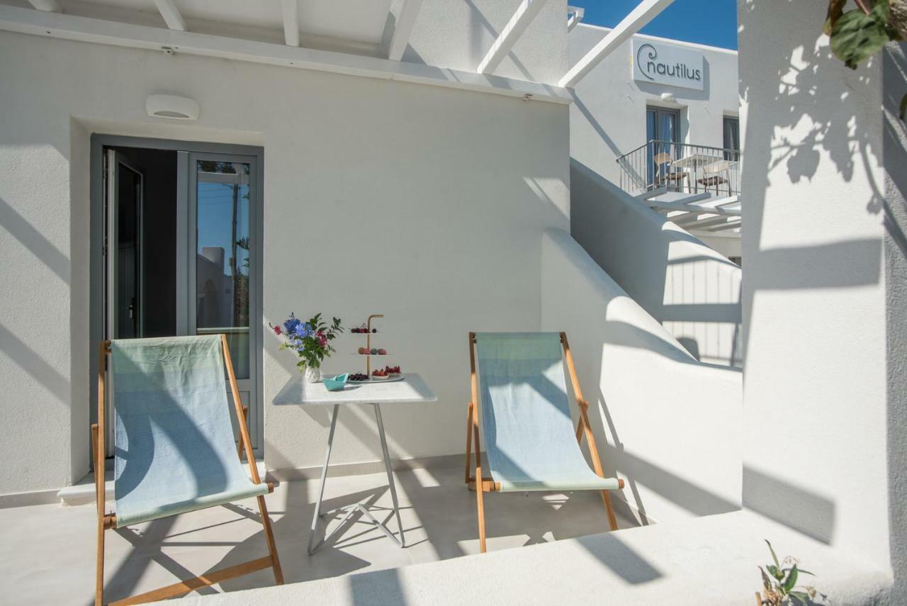 Nautilus Apartments-Suites Páros Exteriör bild